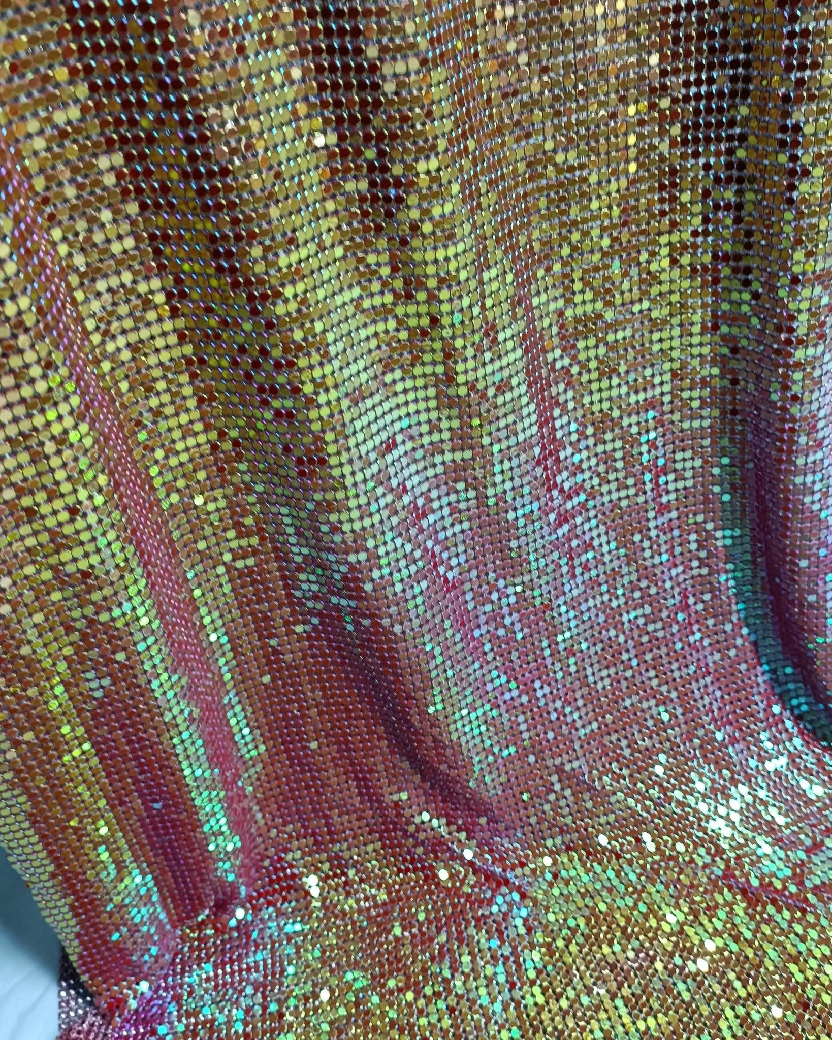 Aluminum Metal Mesh | Colorful Red - Atelier Rioux Fabric Store