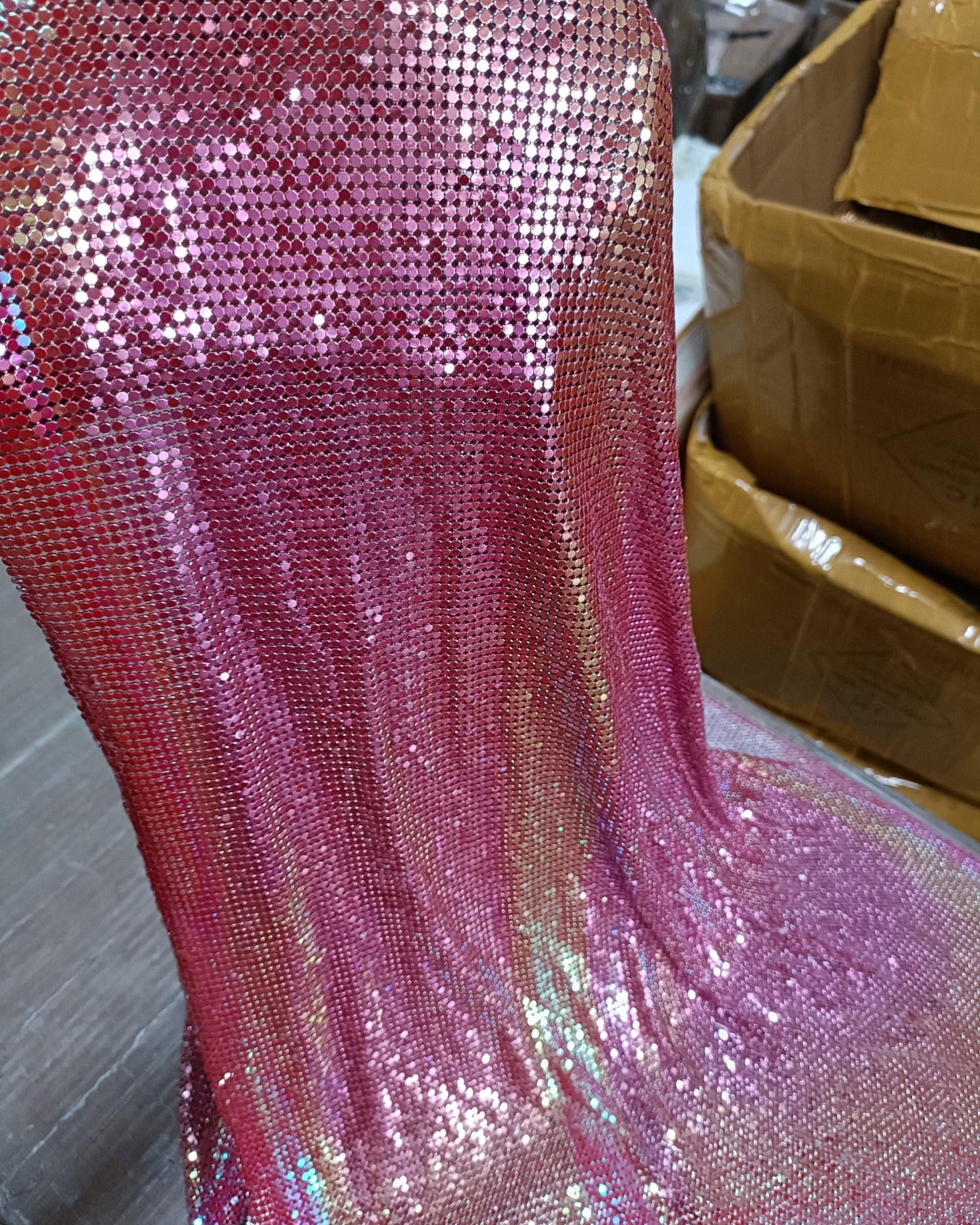 Aluminum Metal Mesh | Colorful Red - Atelier Rioux Fabric Store