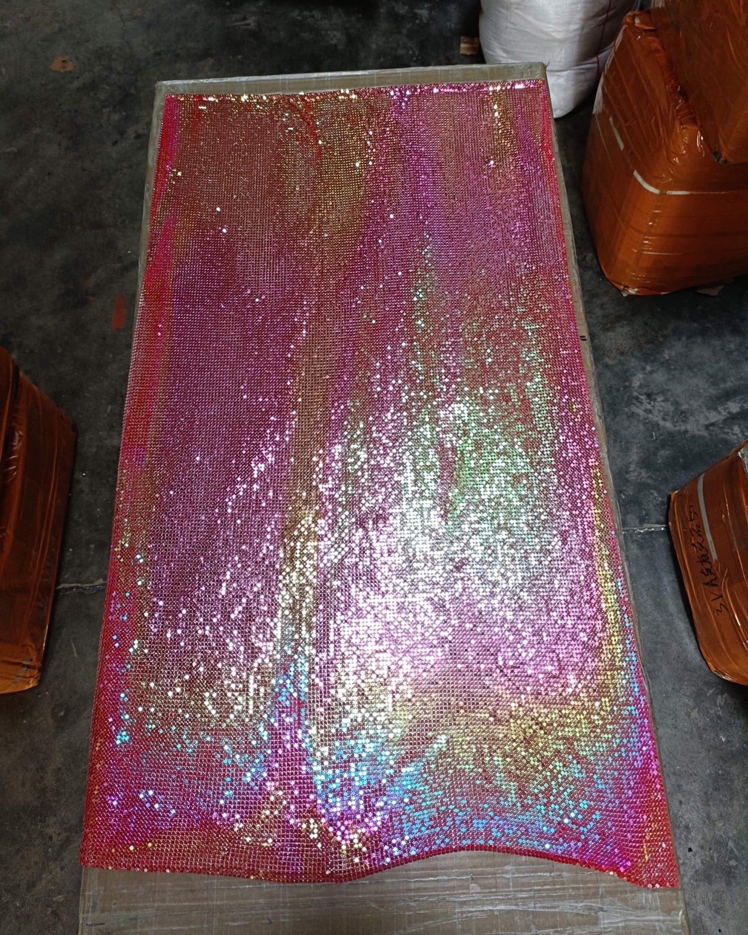 Aluminum Metal Mesh | Colorful Red - Atelier Rioux Fabric Store