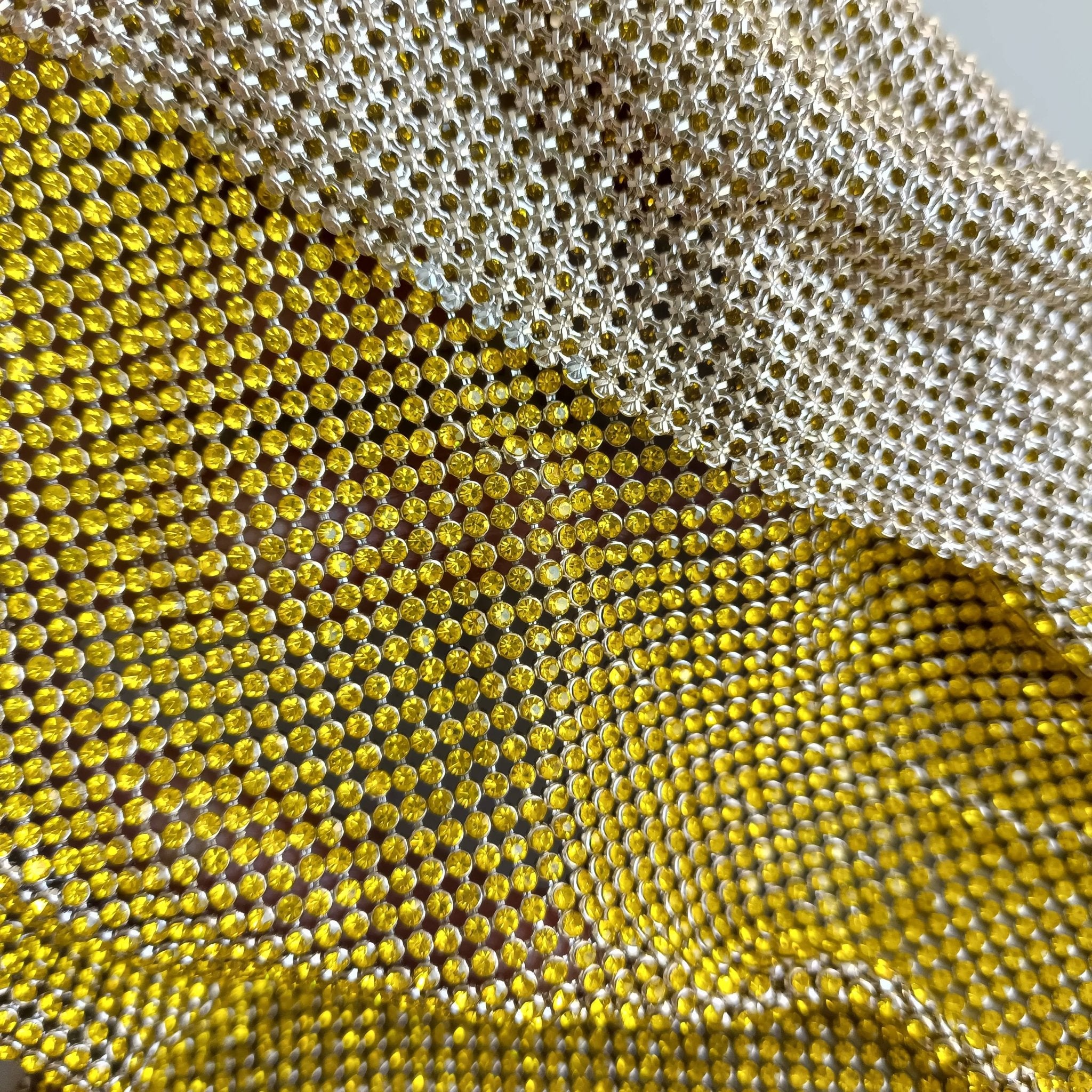 Citrine in LT Gold Case - Atelier Rioux Fabric Store