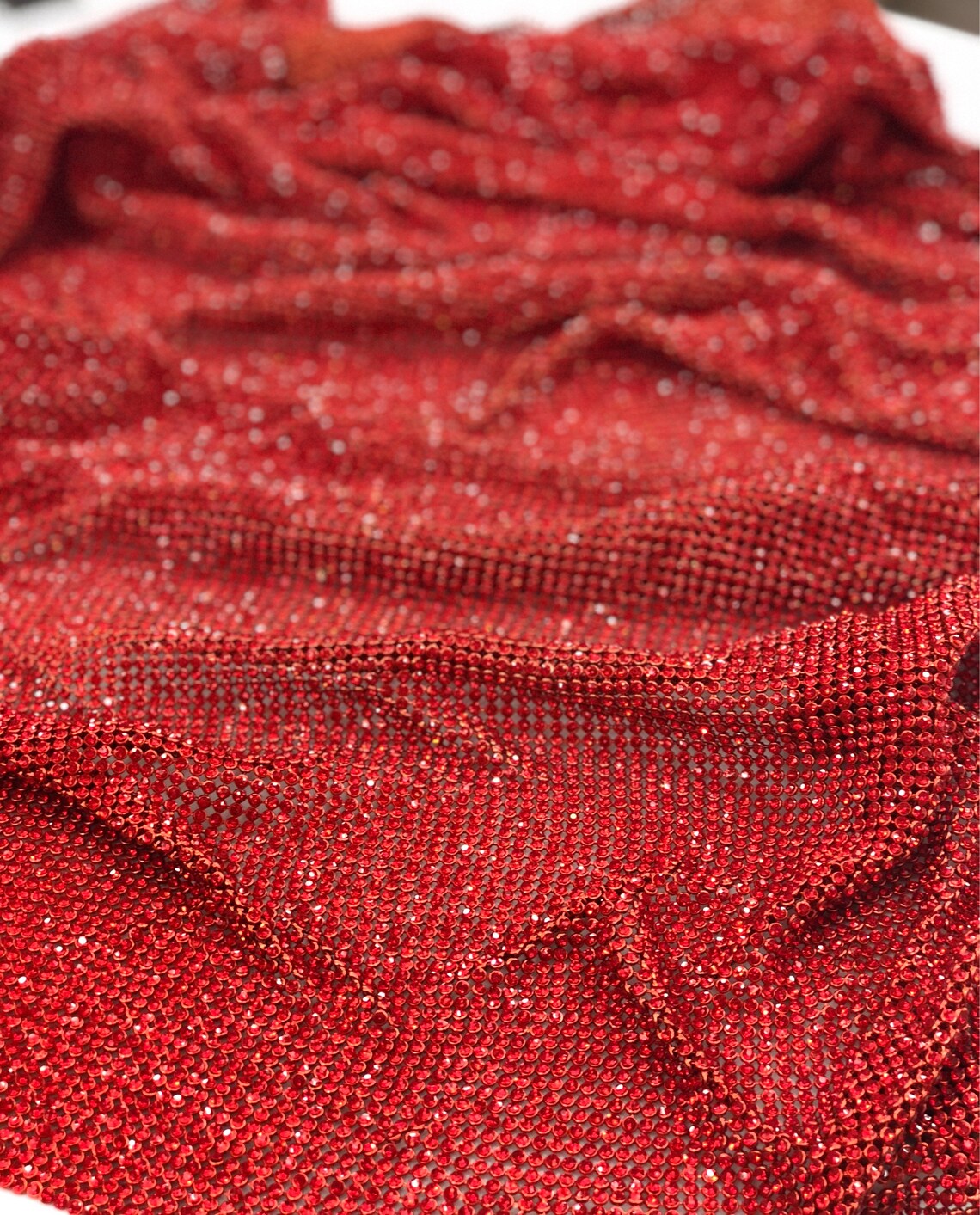 red lt siam 3mm crystal mesh aluminum fabric